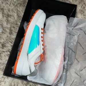 Karl Lagerfeld Paris Sneakers